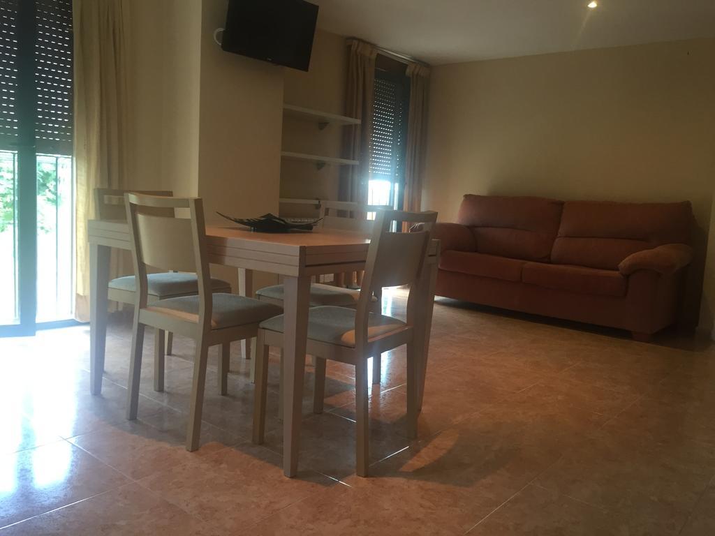Apartamentos Prades Морела Екстериор снимка