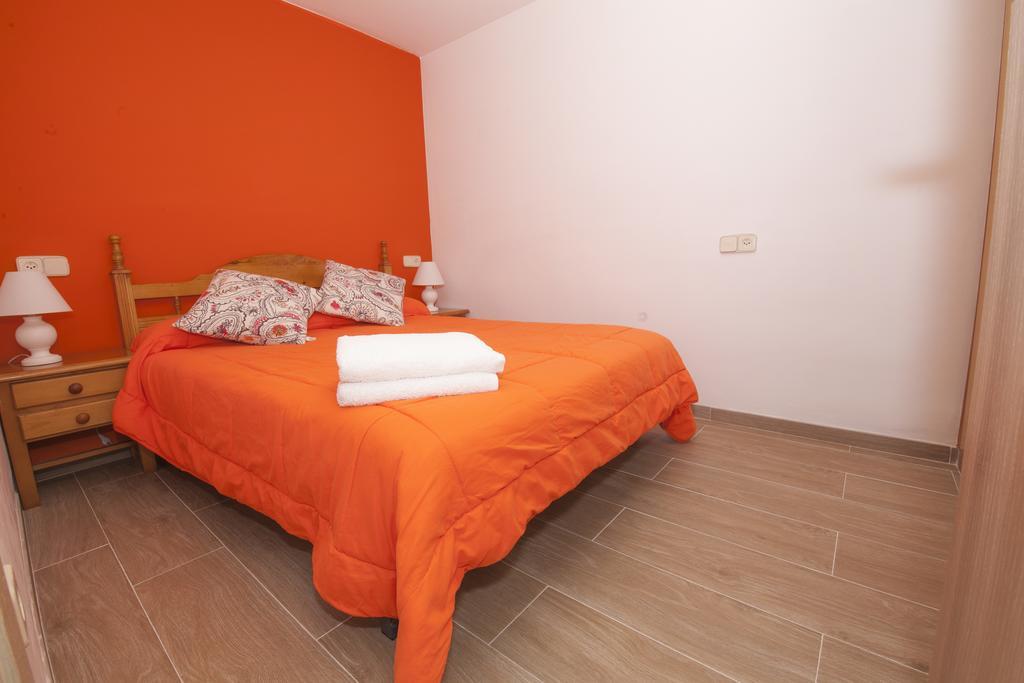 Apartamentos Prades Морела Екстериор снимка